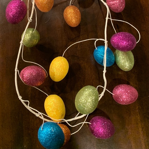 Set of Easter Egg Garland, Set of 2 Included, 1-Opened Bag, 1-Sealed New Bag - Picture 11 of 13